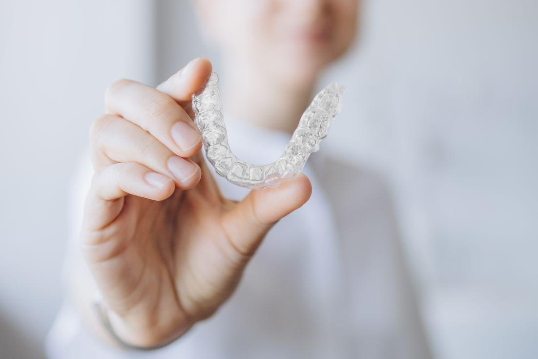 Eating With Invisalign